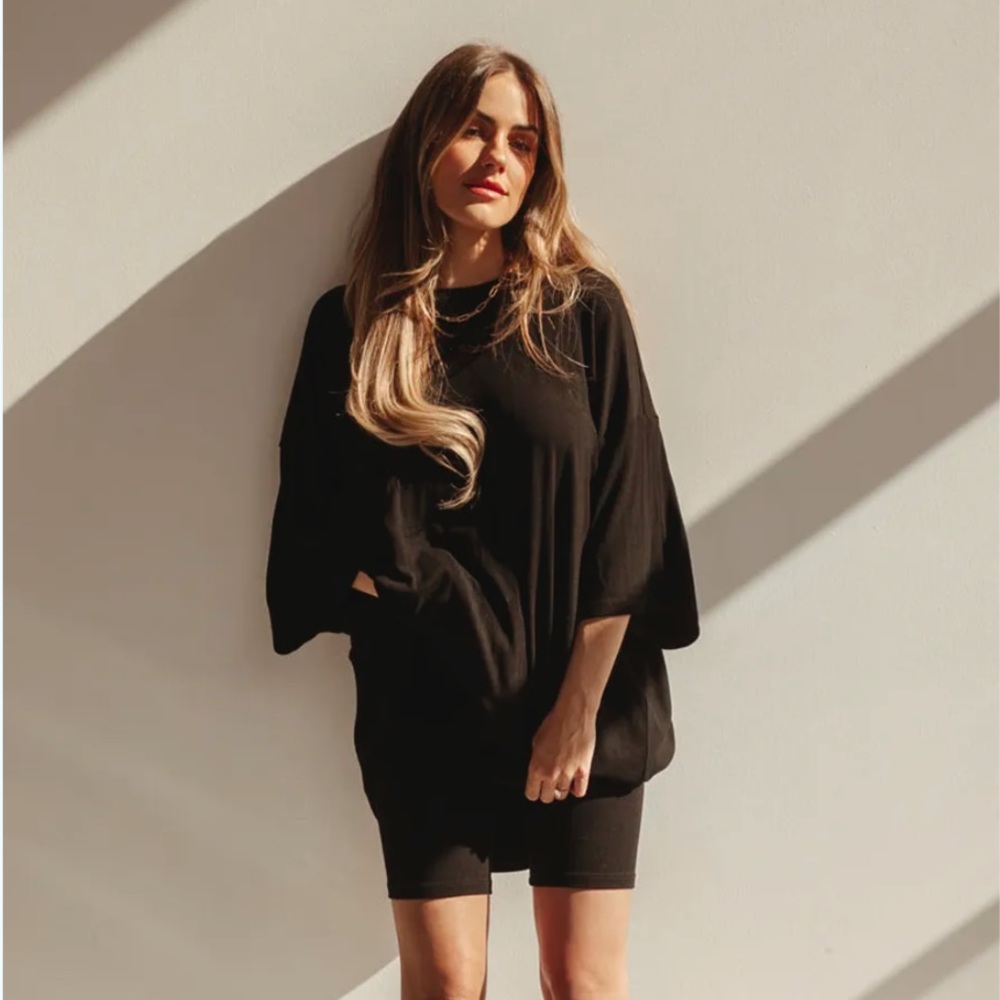 All Weekend Long Set in black